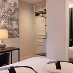 Hotel La Canopée 3*