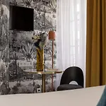 La Canopée 3*