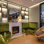 Hotel La Canopée 3*