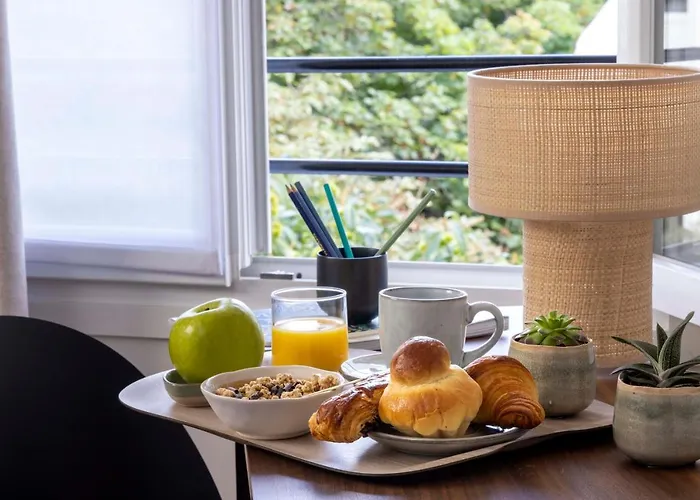 La Canopee Отель