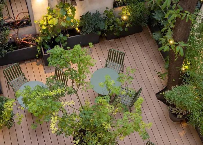 Отель La Canopee