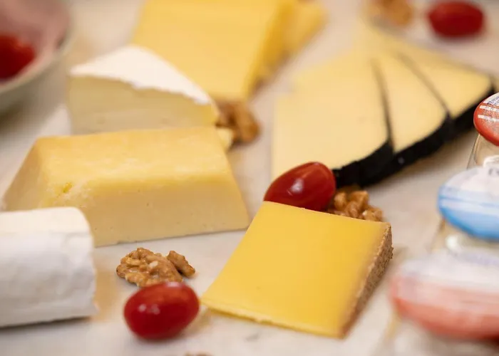 La Canopee Отель Париж