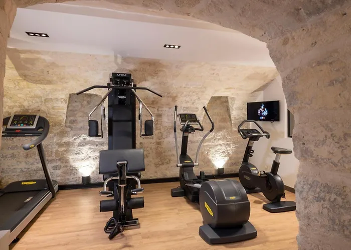 La Canopee Отель Париж