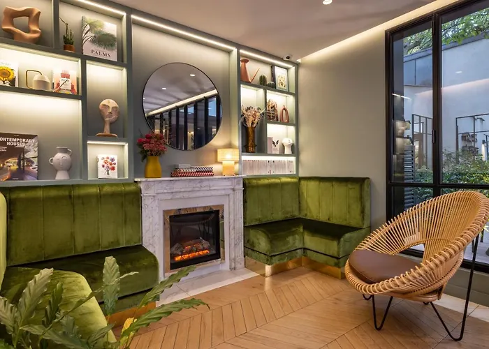 Отель La Canopee 3*