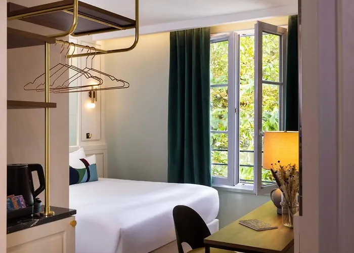 La Canopée Hotel